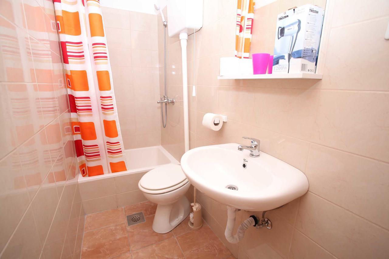 Apartments Kovacic ماكارسكا الغرفة الصورة